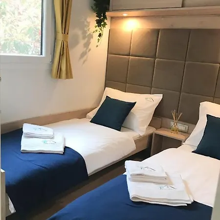 Campsite Mobile Ani With Large Terrace Biograd Na Moru